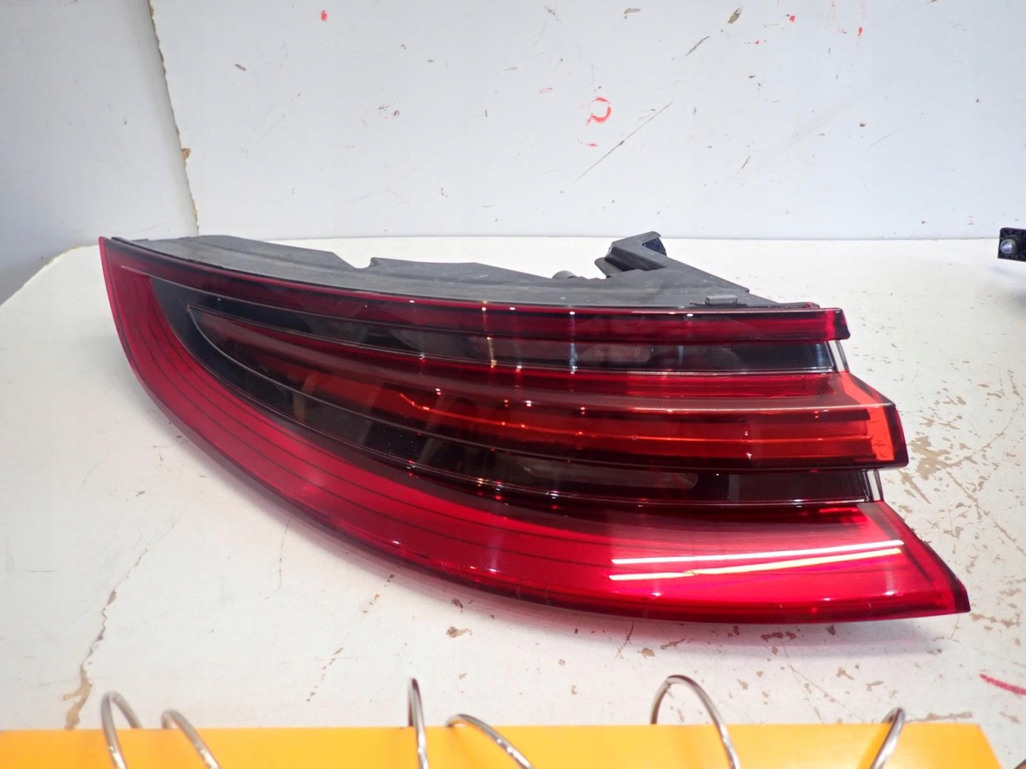 light rear part left PORSCHE PANAMERA II 971 2016