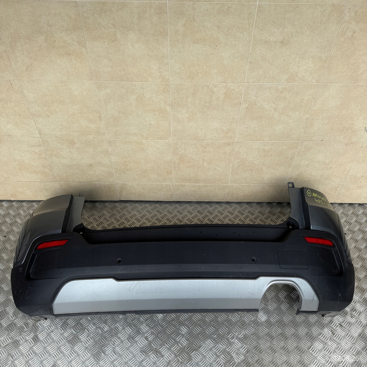 bumper rear complete JEEP AVENGER 2023 ROK 4 PDC