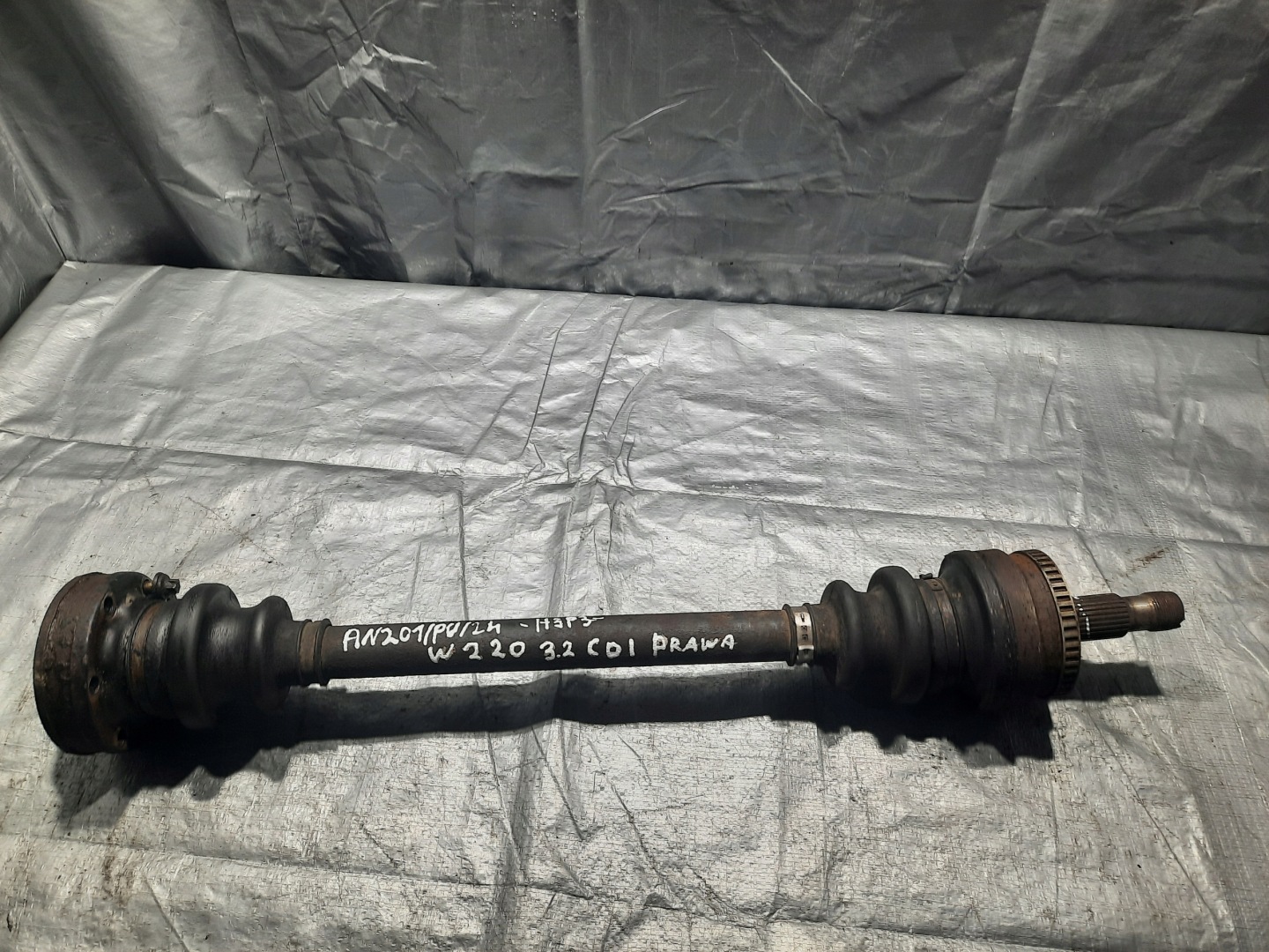 Mercedes W220 3.2 CDI semi-axis semi-axis left right rear part