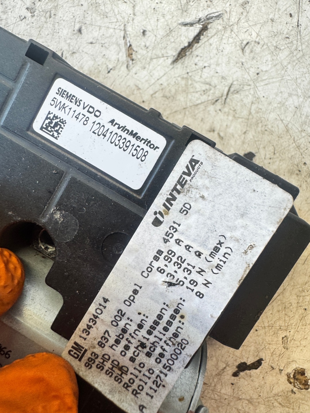 OPEL CORSA E engine mini motor SZYBERACHU 13434014 13198856