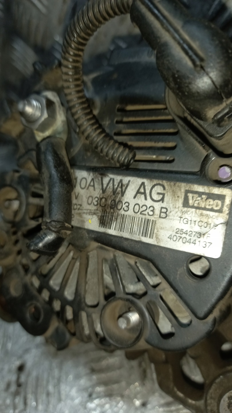 ALTERNATOR VOLKSWAGEN GOLF 5 030903023 1.9 TDI VALEO