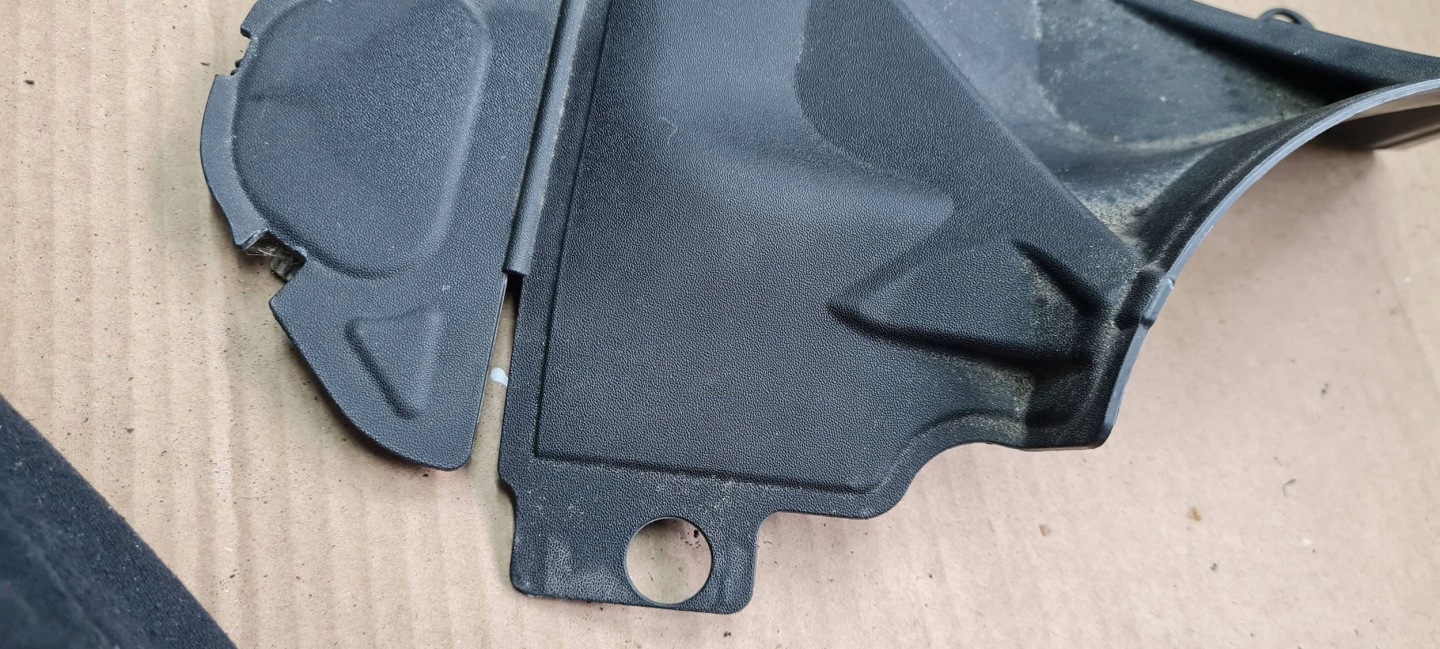 A4 B9 8W cover cap spoiler KIELICHA left 8W0806583B A5 8W