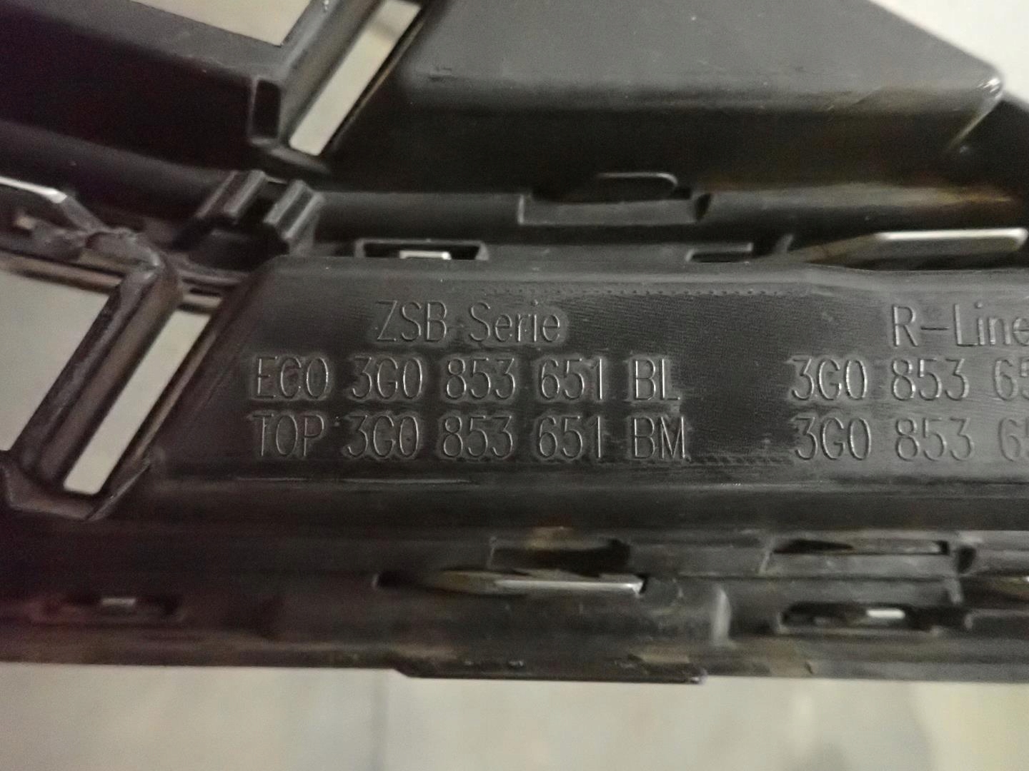 Grill VW PASSAT B8 LIFT 2019- 3G0853651BL