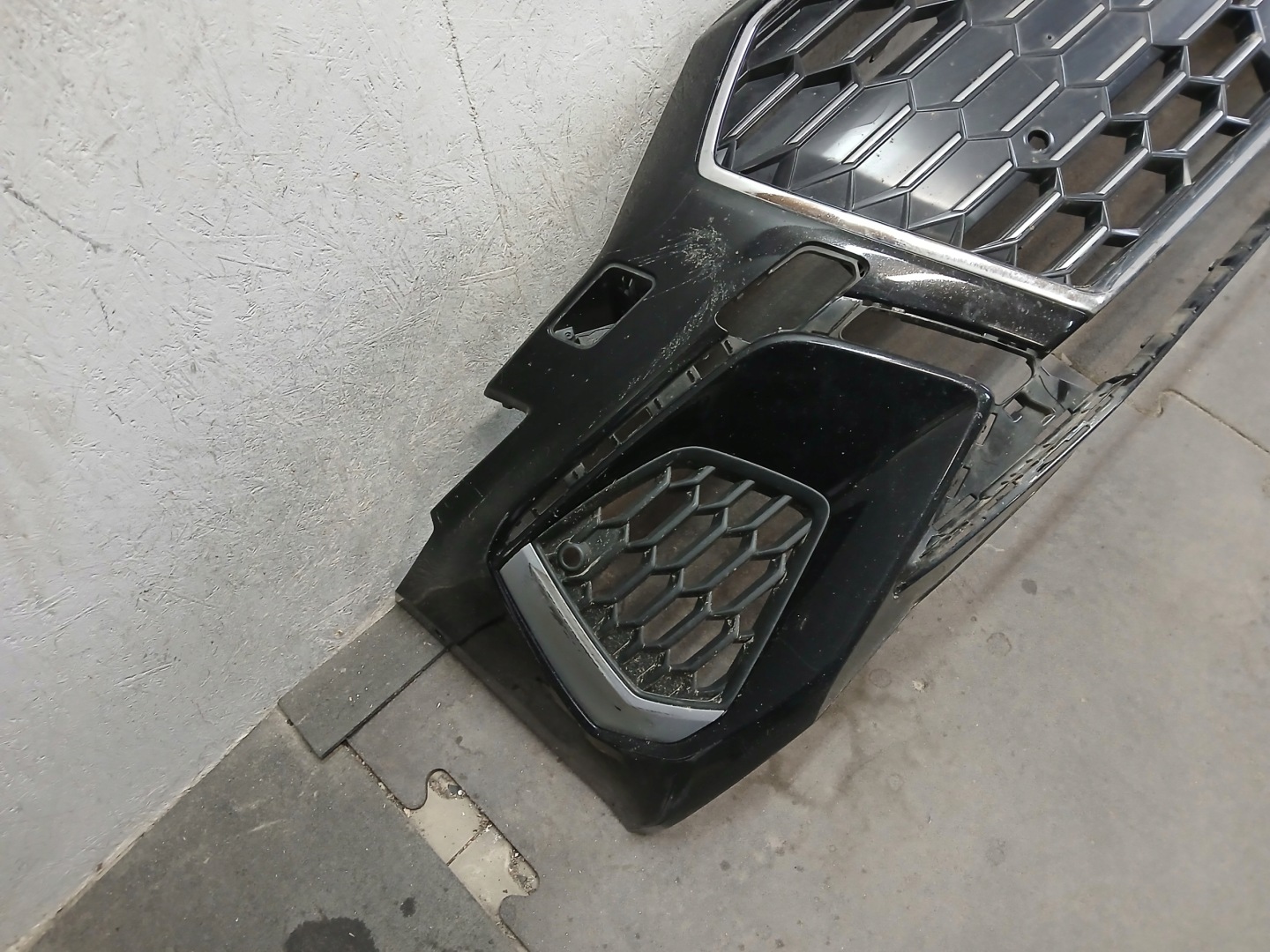 bumper front AUDI A3 8Y S LINE
