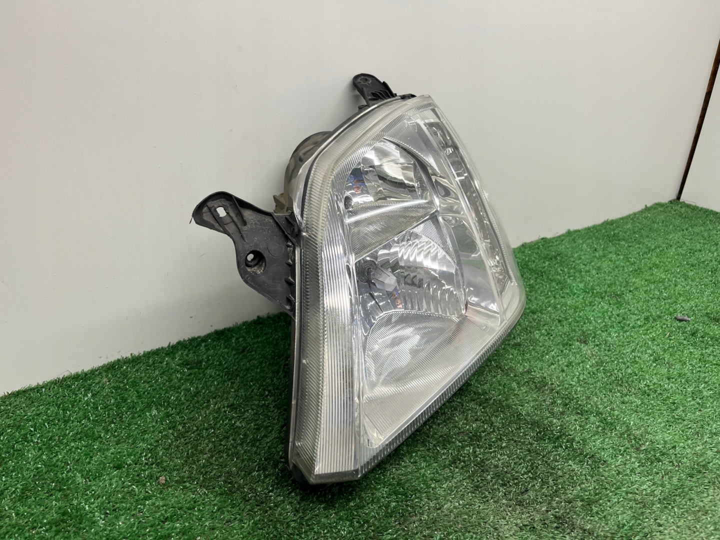 light left front OPEL MERIVA A 93321052