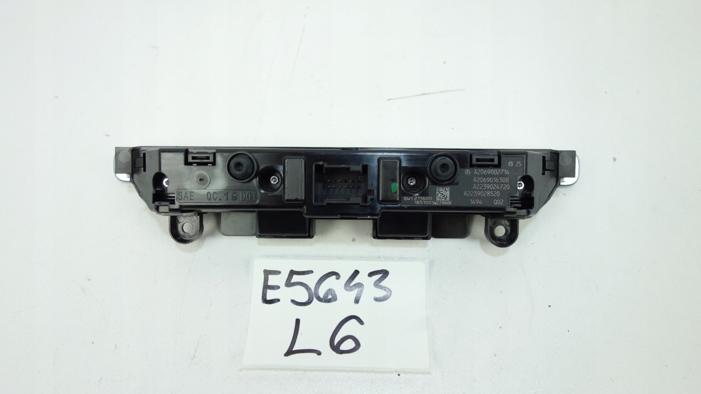 control panel central MERCEDES C W206 2021- A2069002714