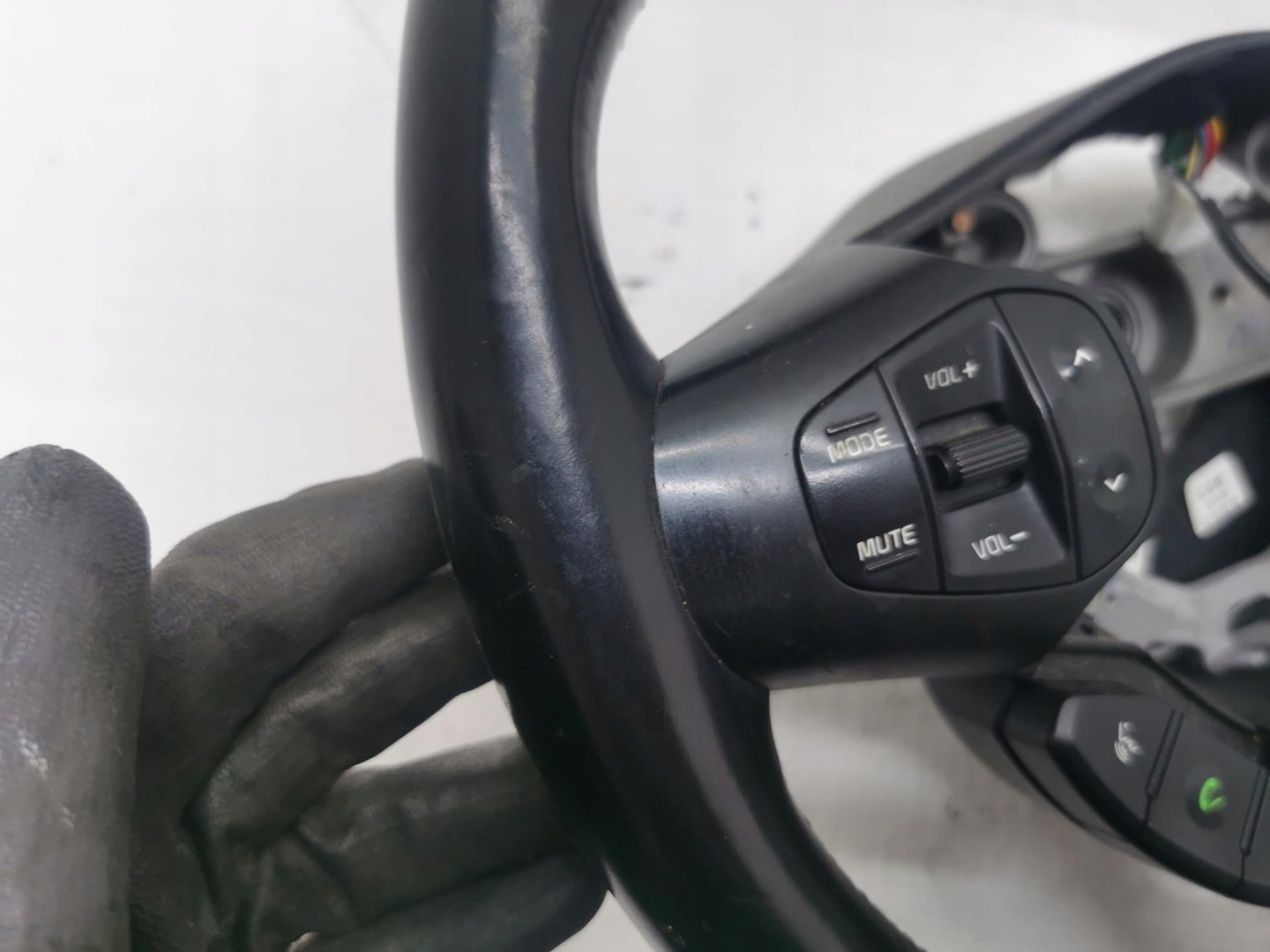 lenkrad MULTI Leder KIA CARENS IV 56110-A4530