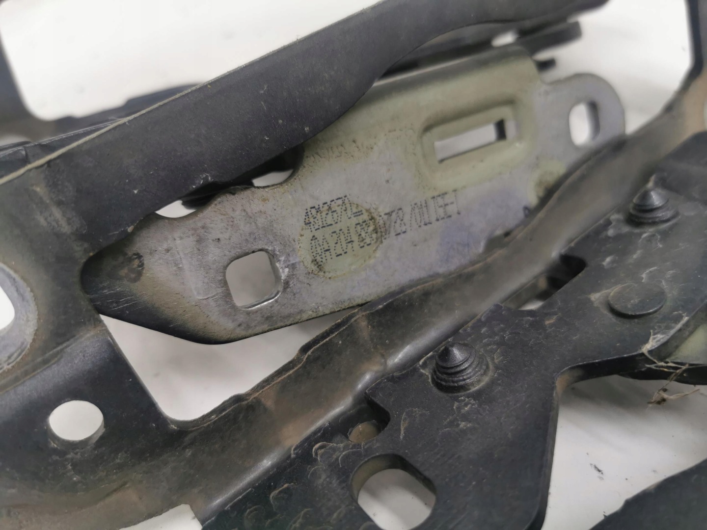 Cerniere cofano MERCEDES C-KLASA W204 07-14 775