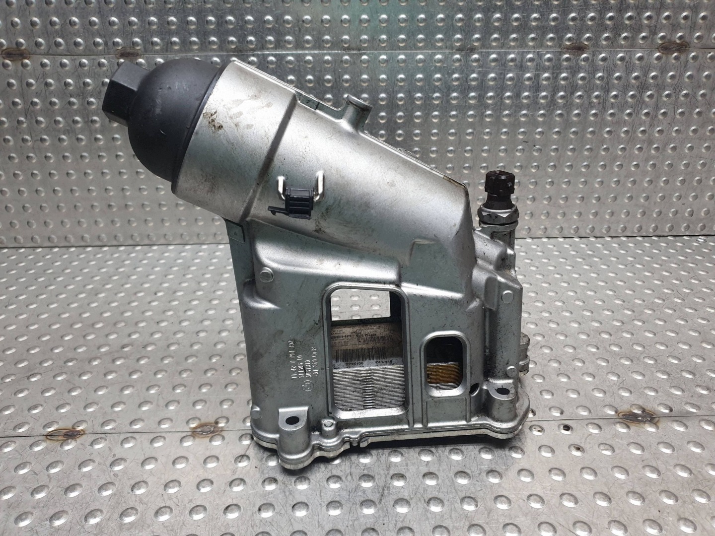 oil filter holder 7797392 BMW E60 E61 E81 E82 E84 E87 E90 E91 2.0D N47