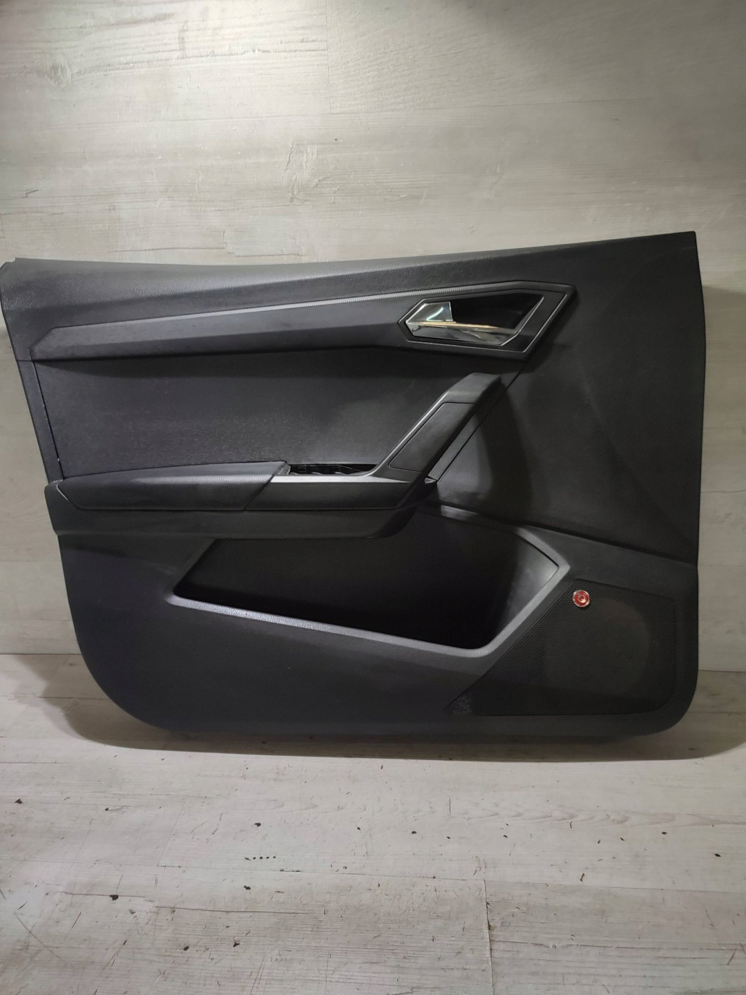 Seat Arona 2019 front left side side door przednich