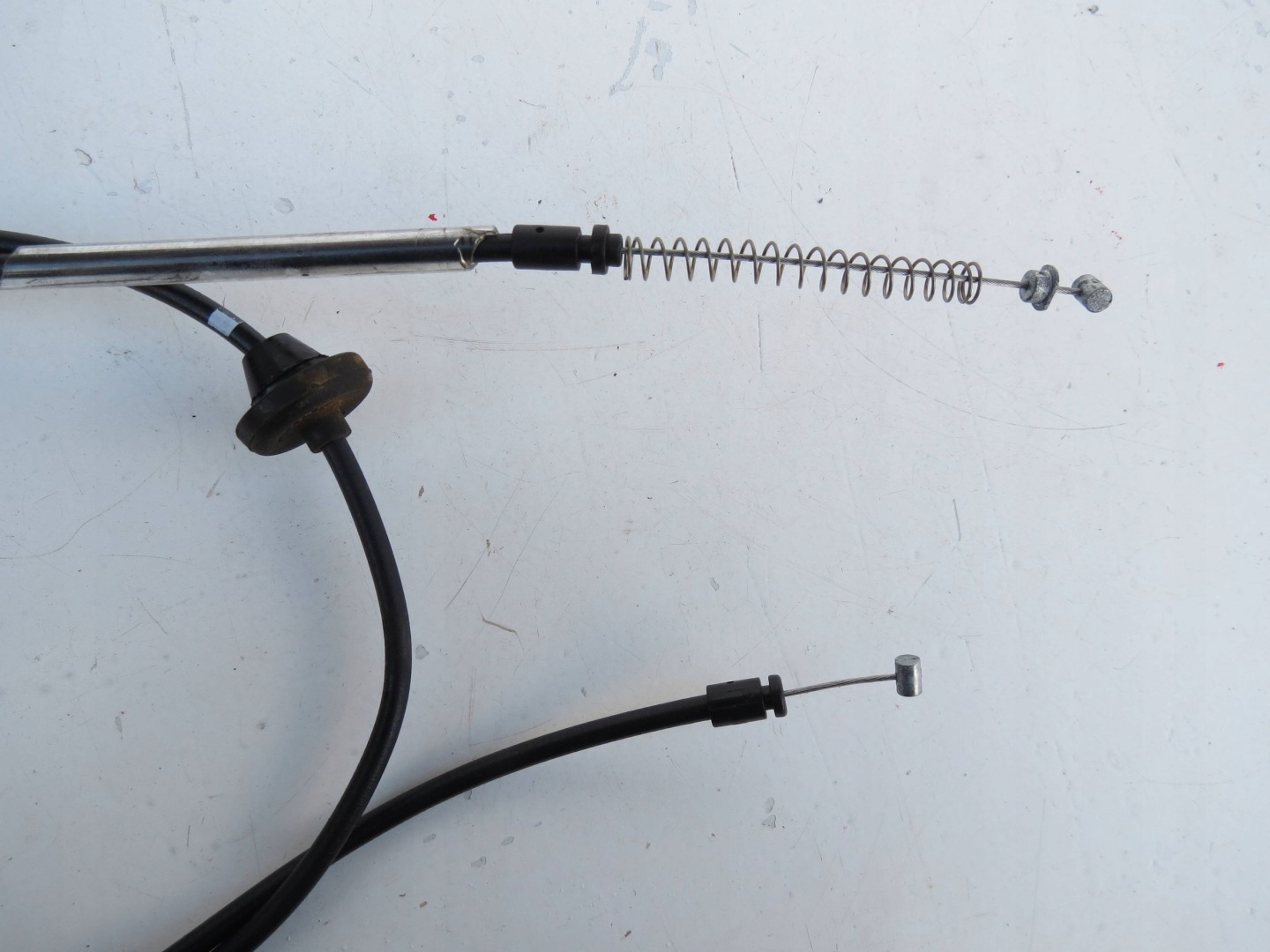 Câble Levier pour l’ouverture du capot VOLVO S90 2.0 31651630