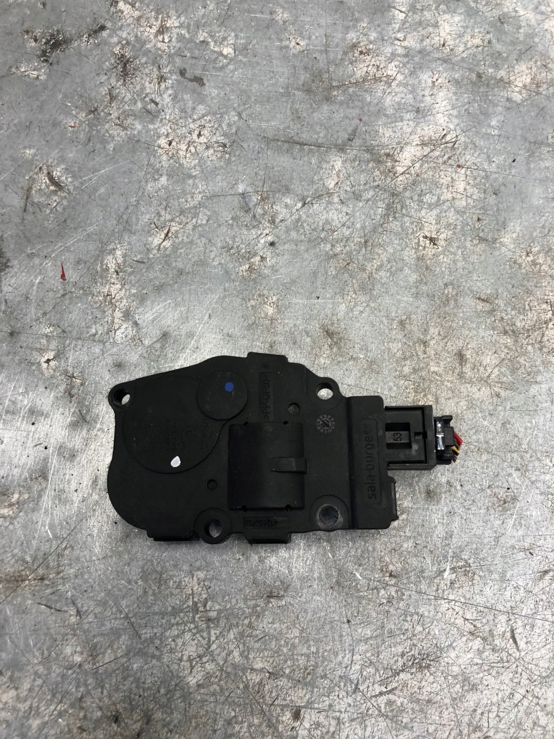 motorek topení BEHR EFB331