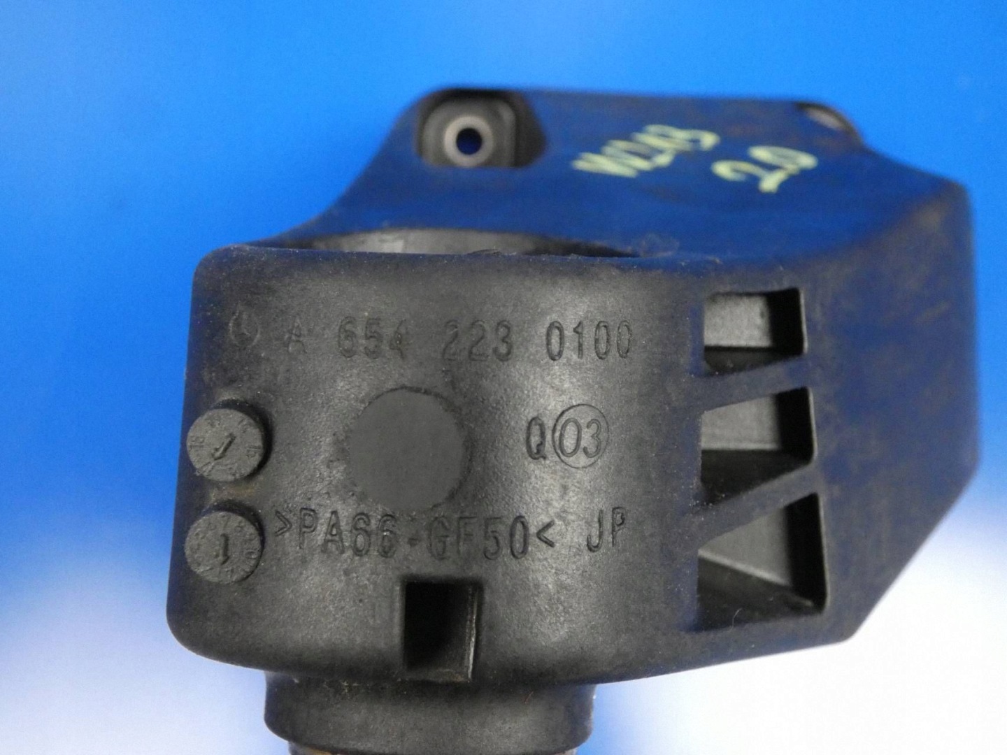 MERCEDES E KLASA W213 2.0 CDI Support Support plaque Moteur