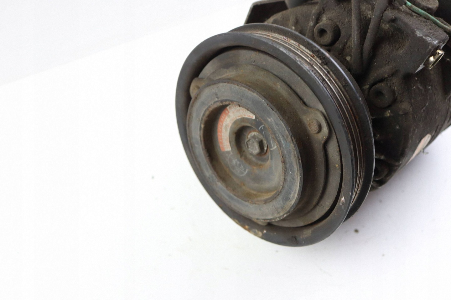 VW PASSAT B5 AUDI A4 B5 compressor compressor; of the air conditioning 7SB16C 8D0260805B