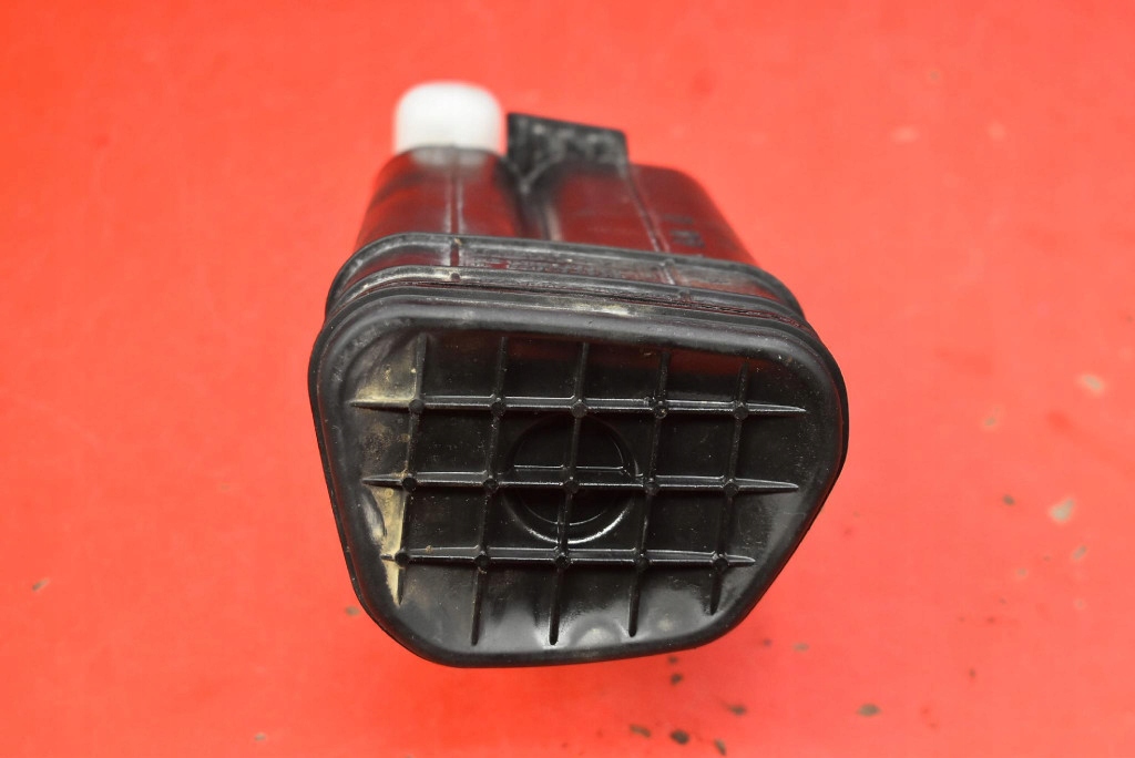 karbonski filter 8201184565 DACIA LOGAN 2 II 1.2 16V 75 KM 13-16