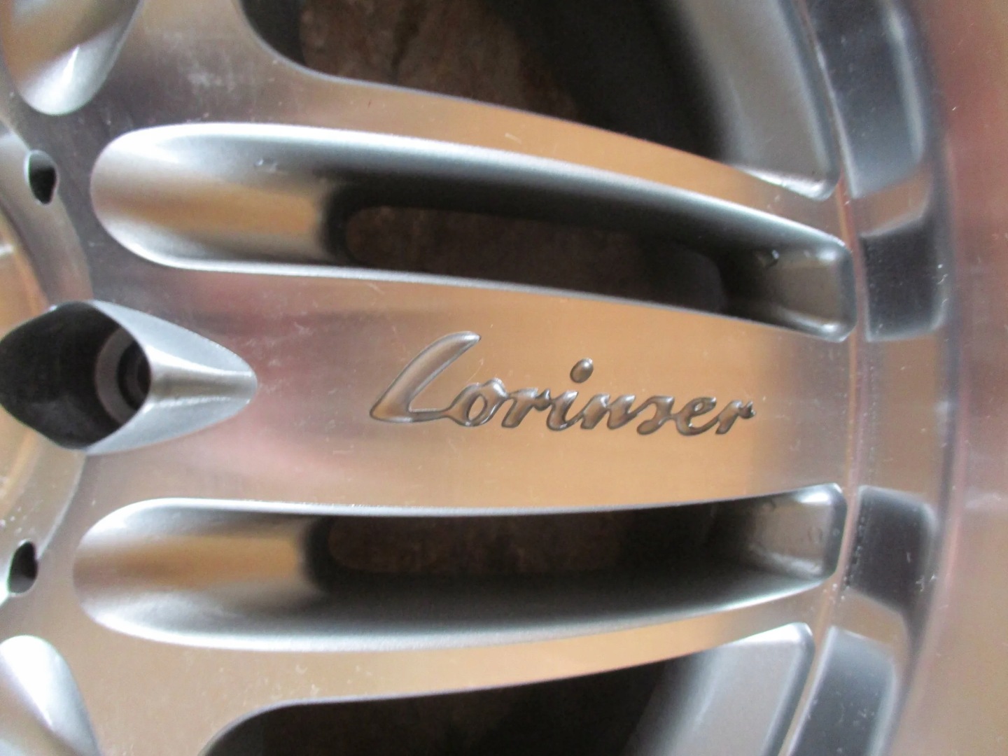 disk hliníkový LORINSER RS9 9Jx18 ET52 5x112