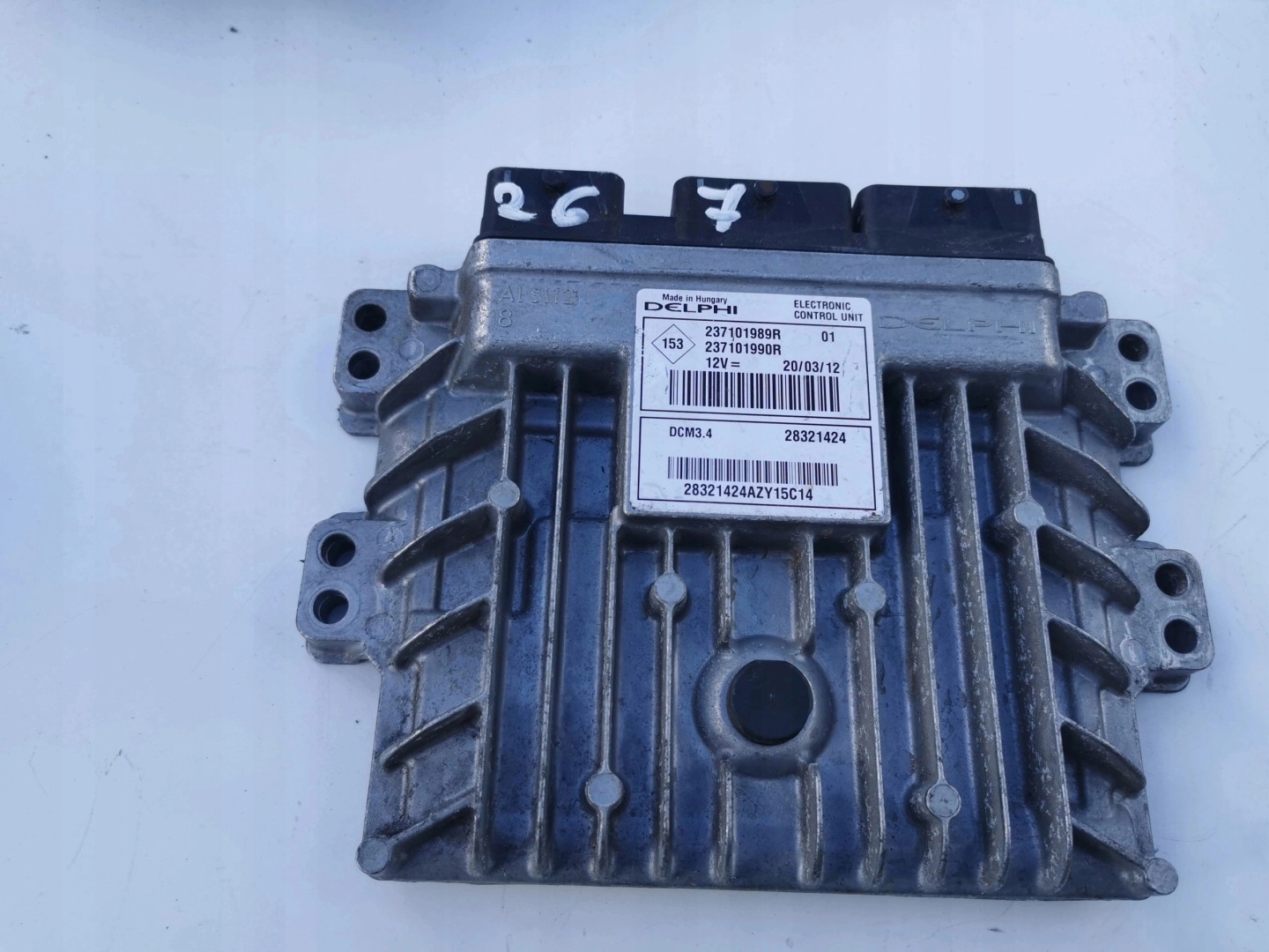 RENAULT CLIO 1.5DCI 28321424 237101989R computer E