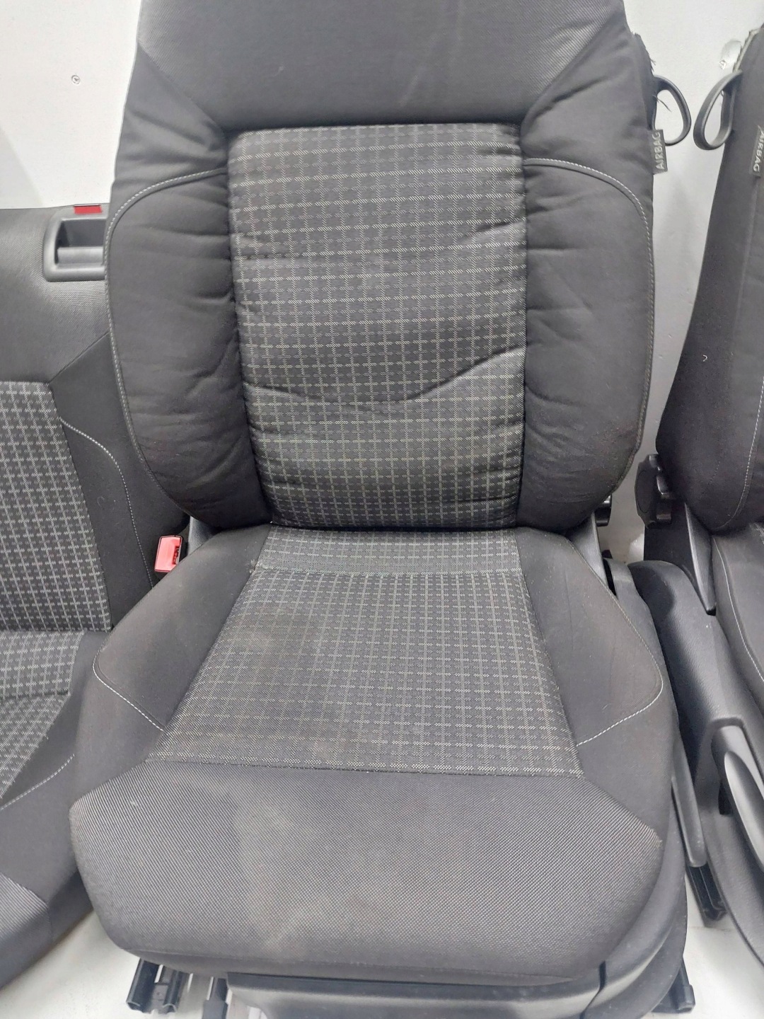 VW POLO V 6R 6C 3D Sitz KOMPLET EUROPA