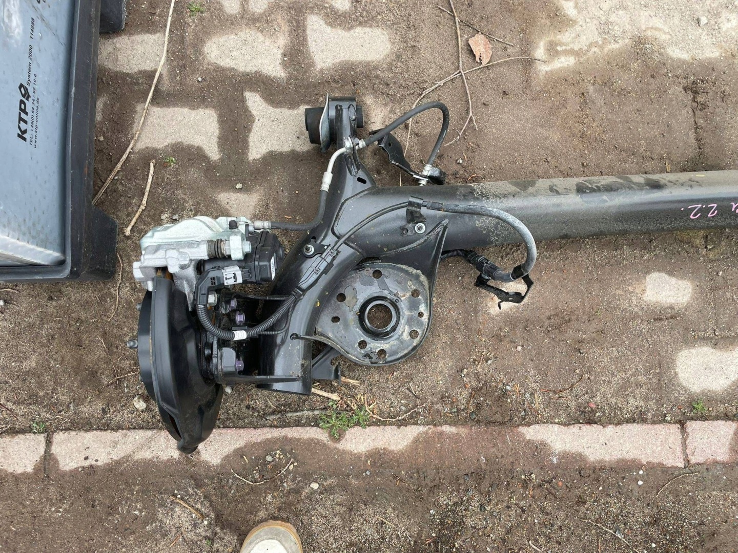 sider rear axis sususpension rear part Mazda 2 2024r as new!