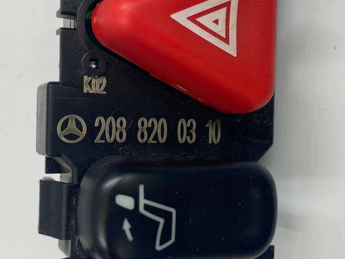 Schalter Leuchten des warnblickschalters Mercedes-Benz E W210 facelift 2000 2088200310