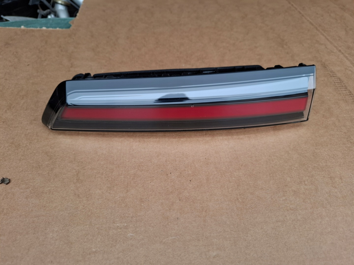 light rear part rear left to the bonnet OPEL MOKKA B II