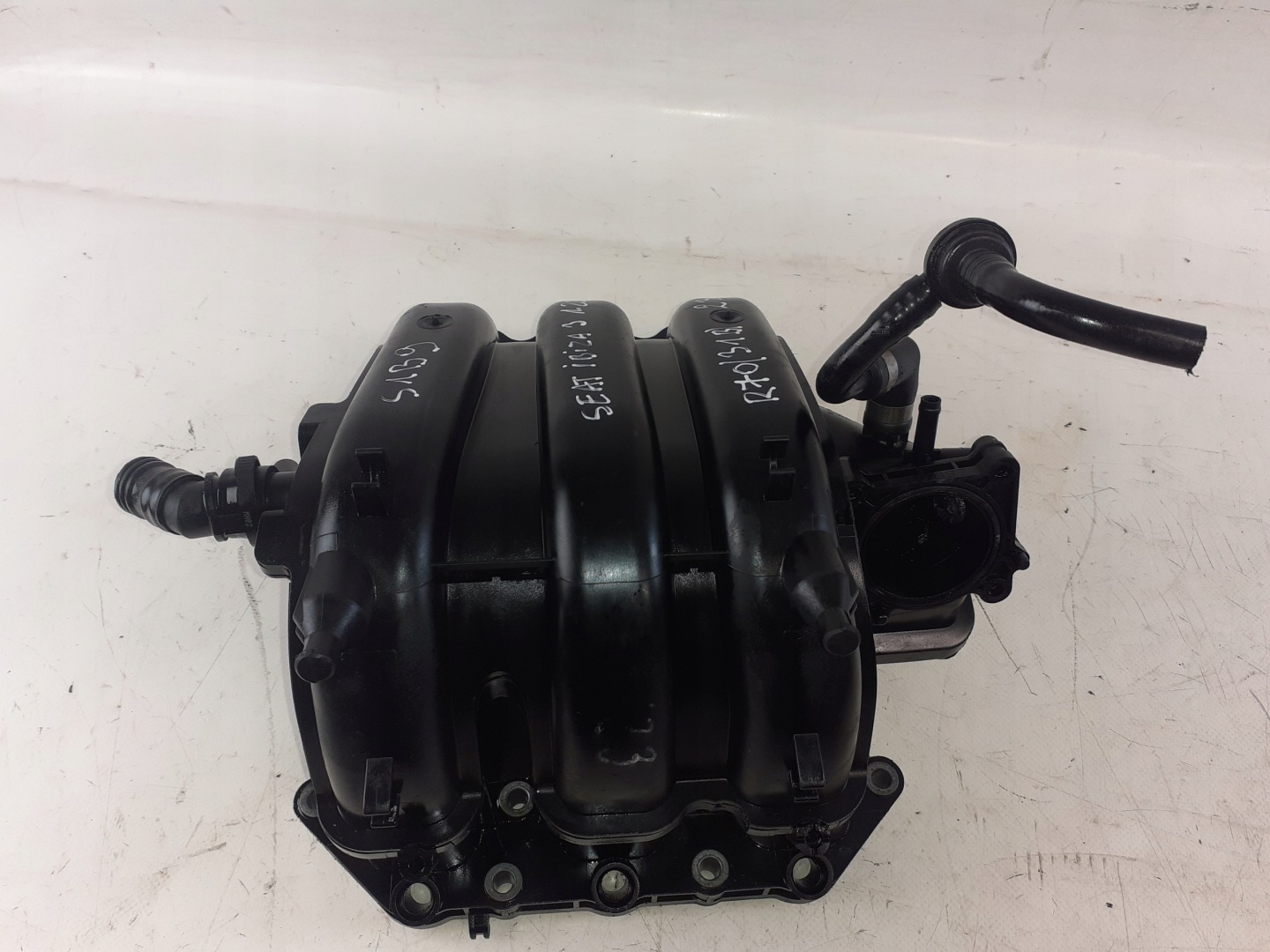 SEAT IBIZA III 1.2 intake manifold