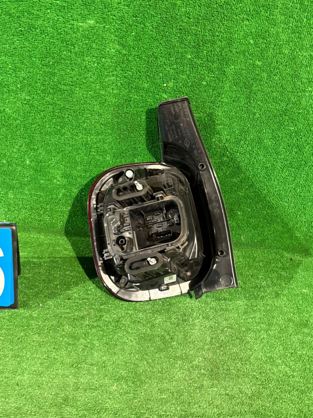 light rear part rear right DACIA DUSTER II 265503601R nr:66