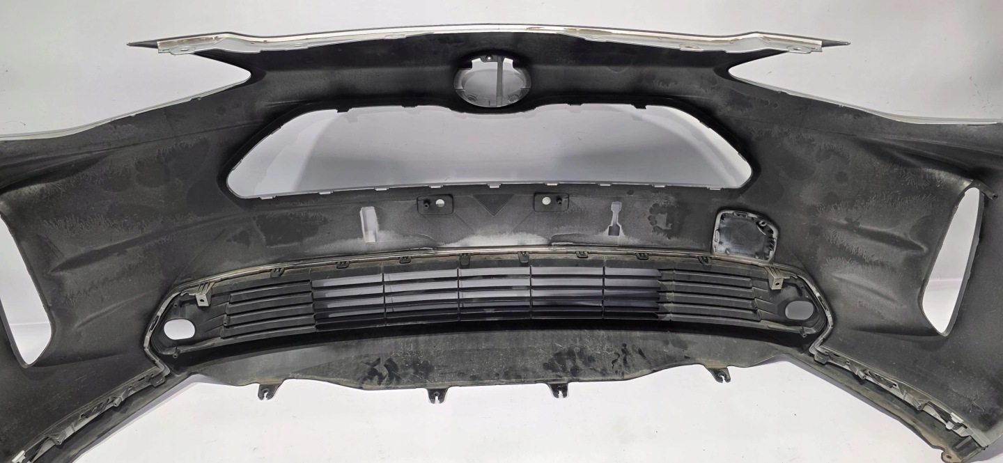 front bumper TOYOTA YARIS CROSS 21- original 52119-0DC20