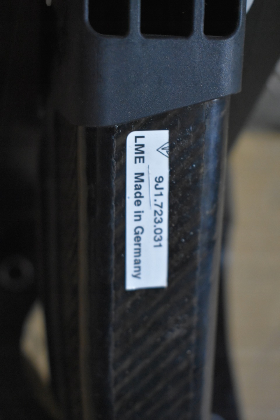 IDEALNY PEDAL Bremse PORSCHE TAYCAN 1