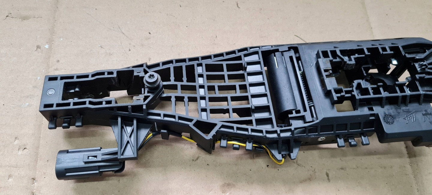 Maserati Quattroporte VI handle door left left front front CHROM