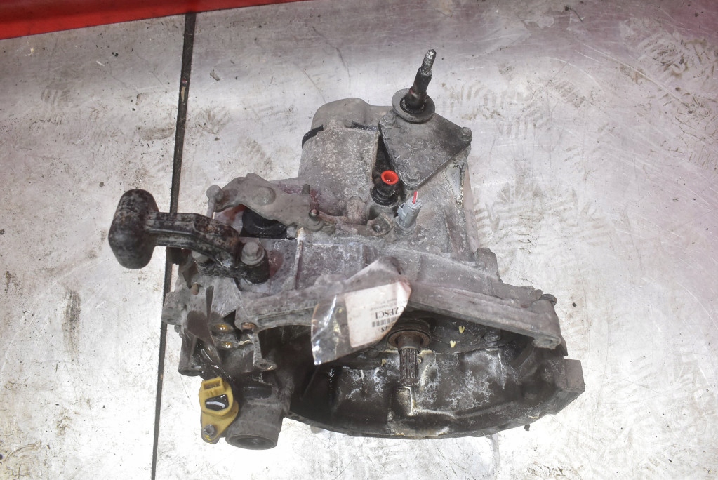 Getriebe 20CN19 PEUGEOT 307 1.4 8V 75 KM 01-05