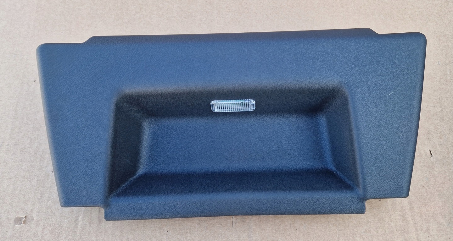 cover spoiler seat light VW T6 MULTIIVAN 7H0881697B as new original