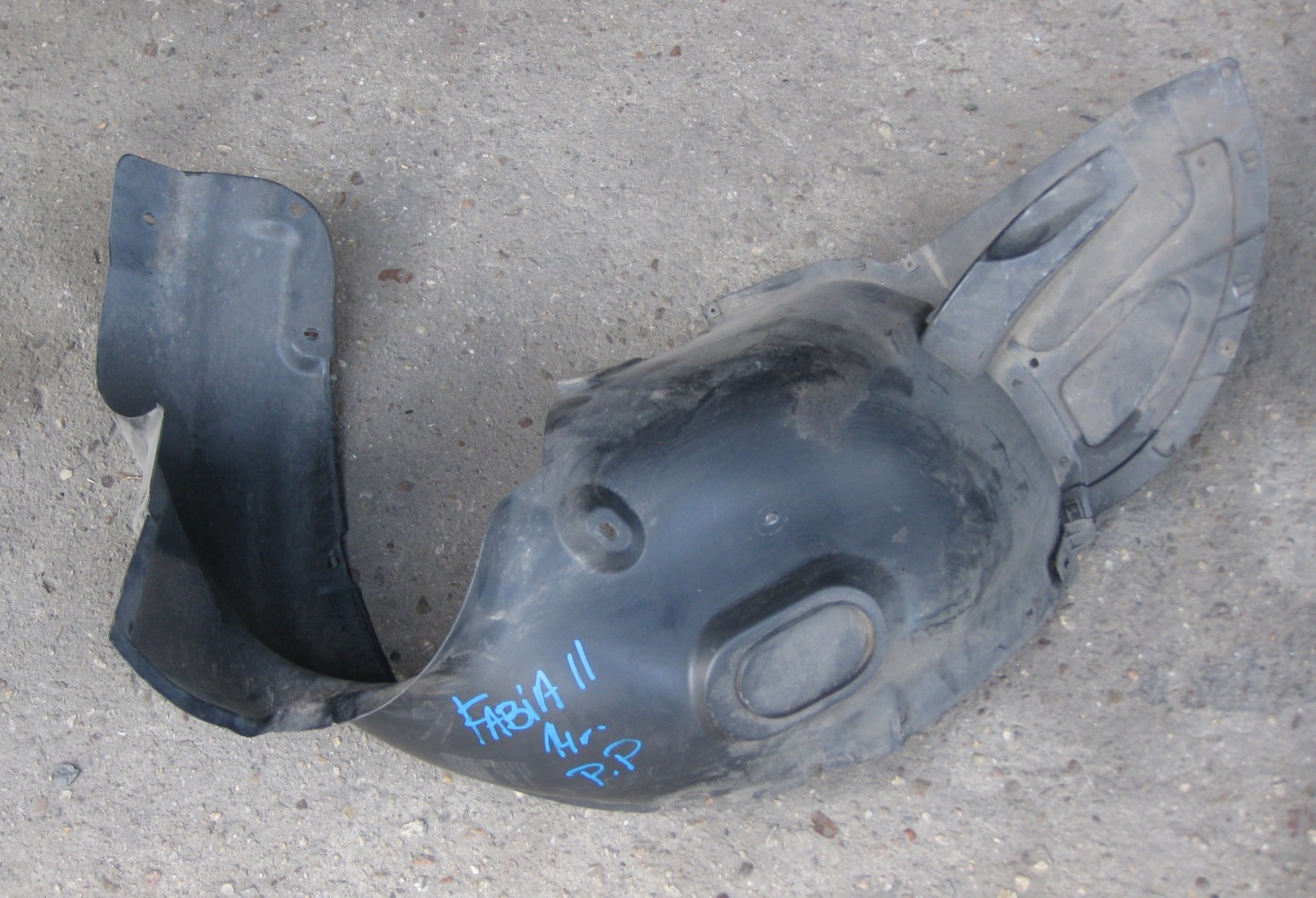 SKODA FABIA II 14R LIFT mudguard right front 5J0809962A