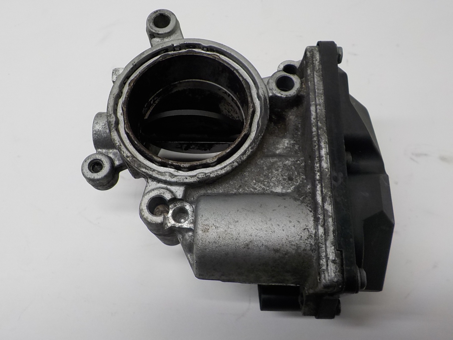 AUDI A4 B8 Valvola a farfalla 03L128063AF V100 A2C83076000