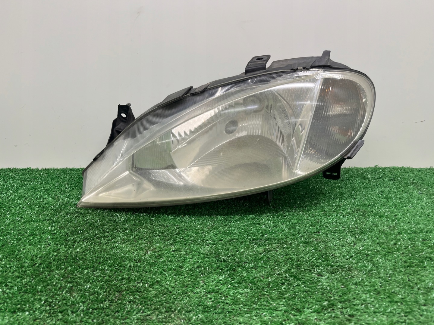 light left front LIFT RENAULT MEGANE 1 7700427872G 67743570