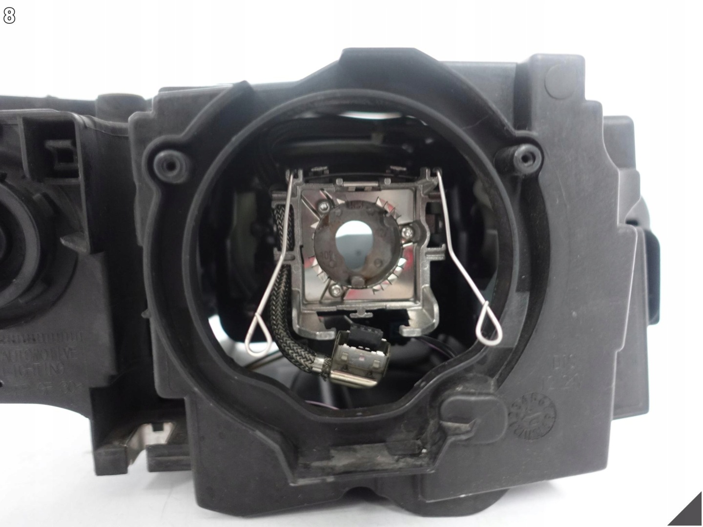AUDI A4 S4 RS4 8E0 B7 04-08 light XENON left front EUROPA 8E0941029BM