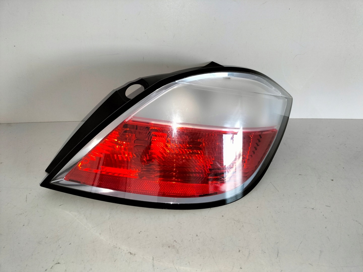 light rear rear part right OPEL ASTRA III H 03-07 HB
