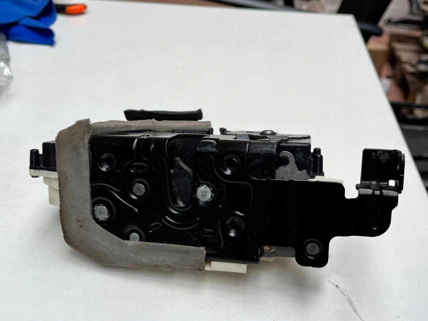 lock door przednich Audi A6 S6 C8 4K 4K1837015K !J