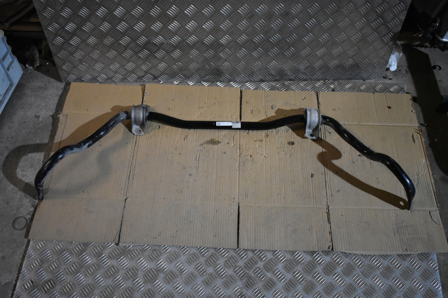 IDEALNY STABILIZATOR front BMW G07 X7 G05 1 9