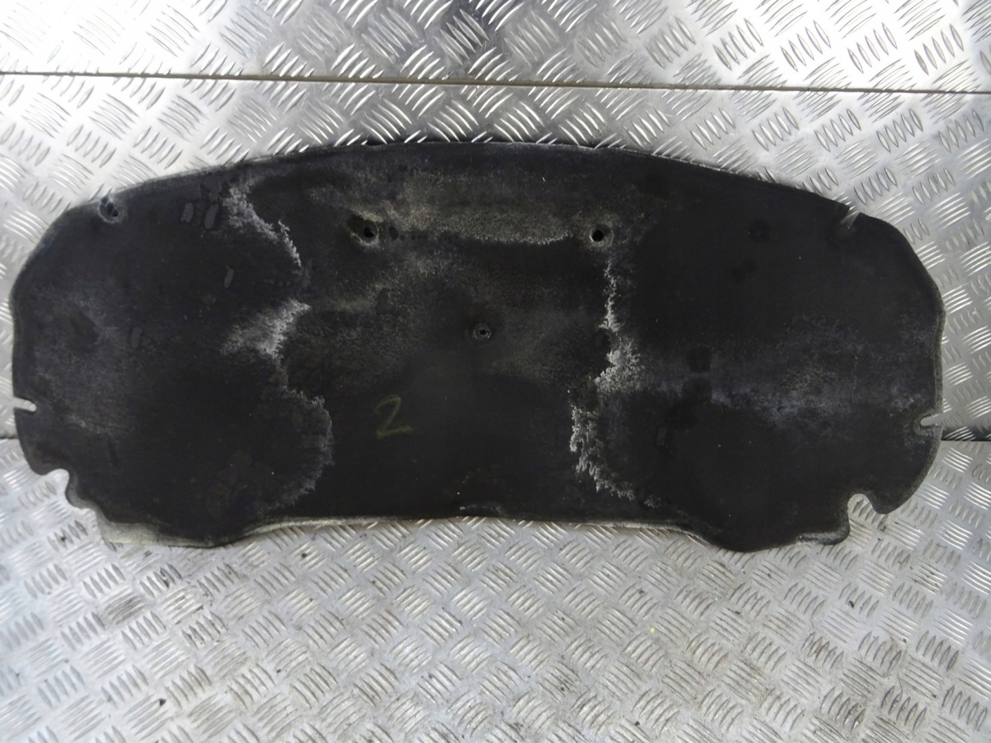PEUGEOT 2008 Insonorisation du capot