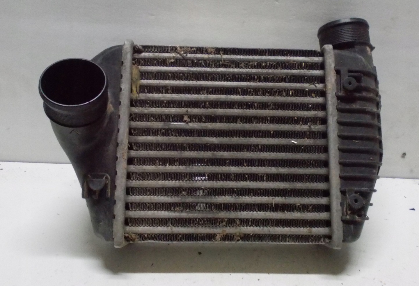 AUDI A6 C6 2.0 TFSI 08R Kühler intercooler 4F0145805AD