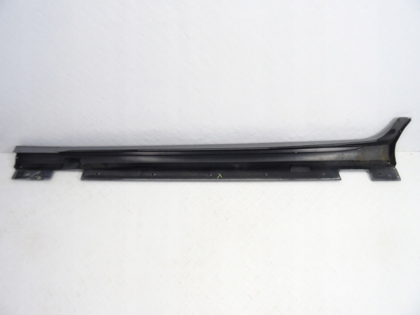 Mercedes CLS 218 AMG LIFT moulding threshold right