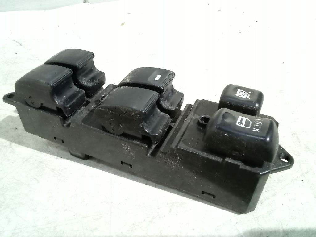 Mitsubishi Lancer VIII 8 panel window control switch 8608A058