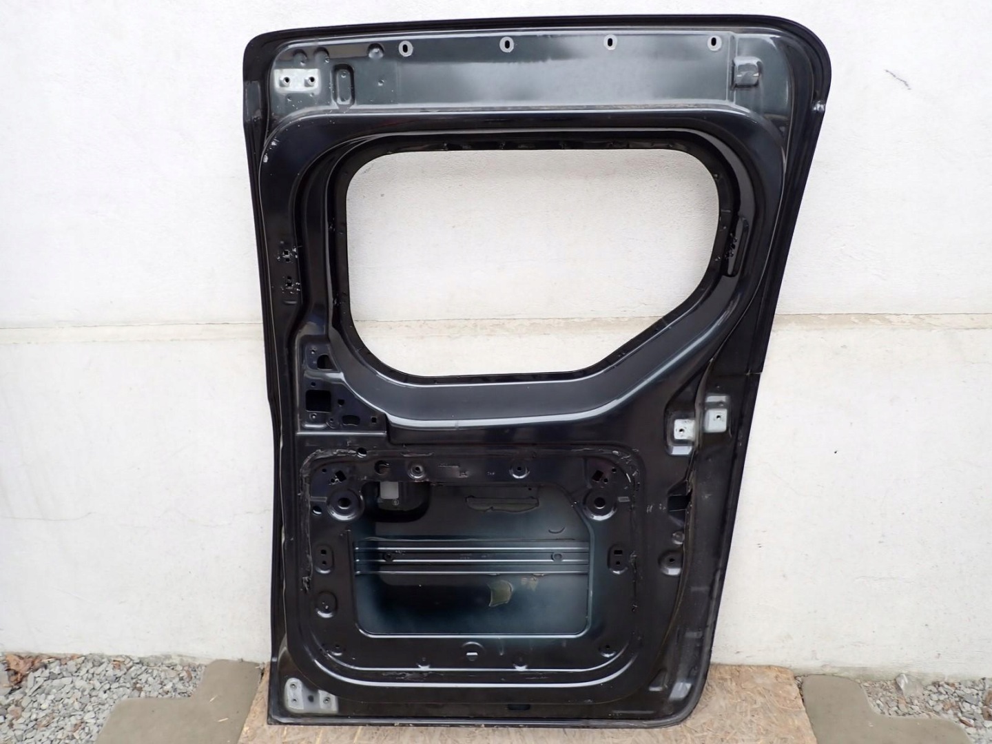door right rear. sliding DACIA DOKKER KE 2012- 821007910R