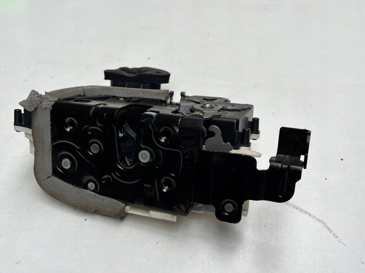 lock door przednich Audi A6 S6 C8 4K 4K1837015K !J