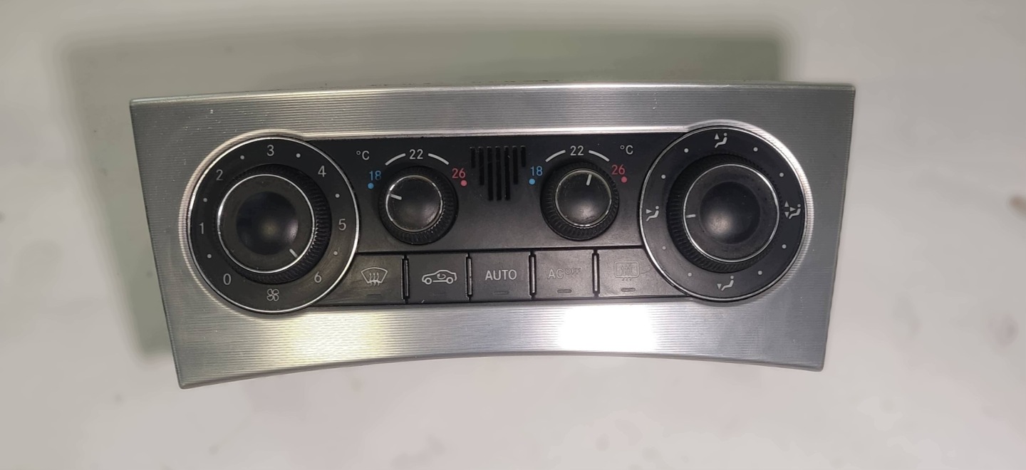 PANEL des lüfters MERCEDES klasse C W203 geprüft