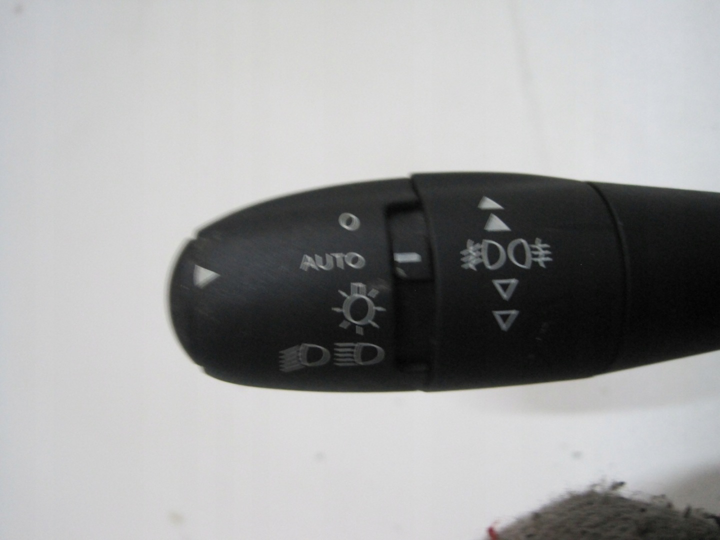 DEVIO LUCI TERGICRISTALLO TERGI PEUGEOT 5008 04307600