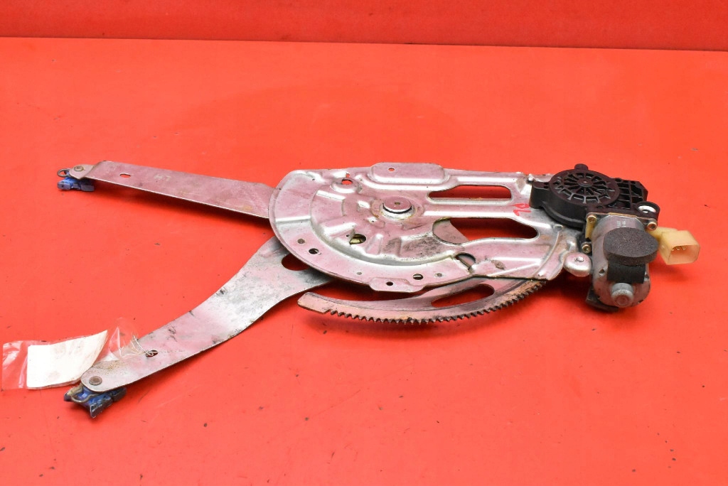 window regulator left front EU 8626320LH VOLVO XC90 1 and 02-06