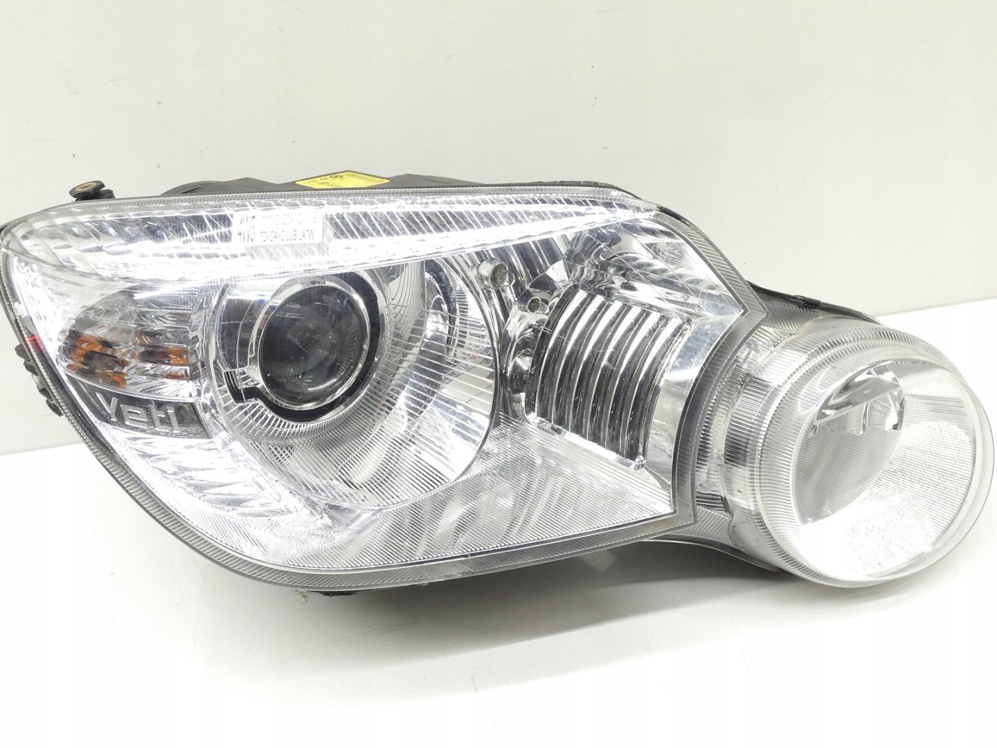 light right front right front XENON SKODA YETI 5L 5L2941018C