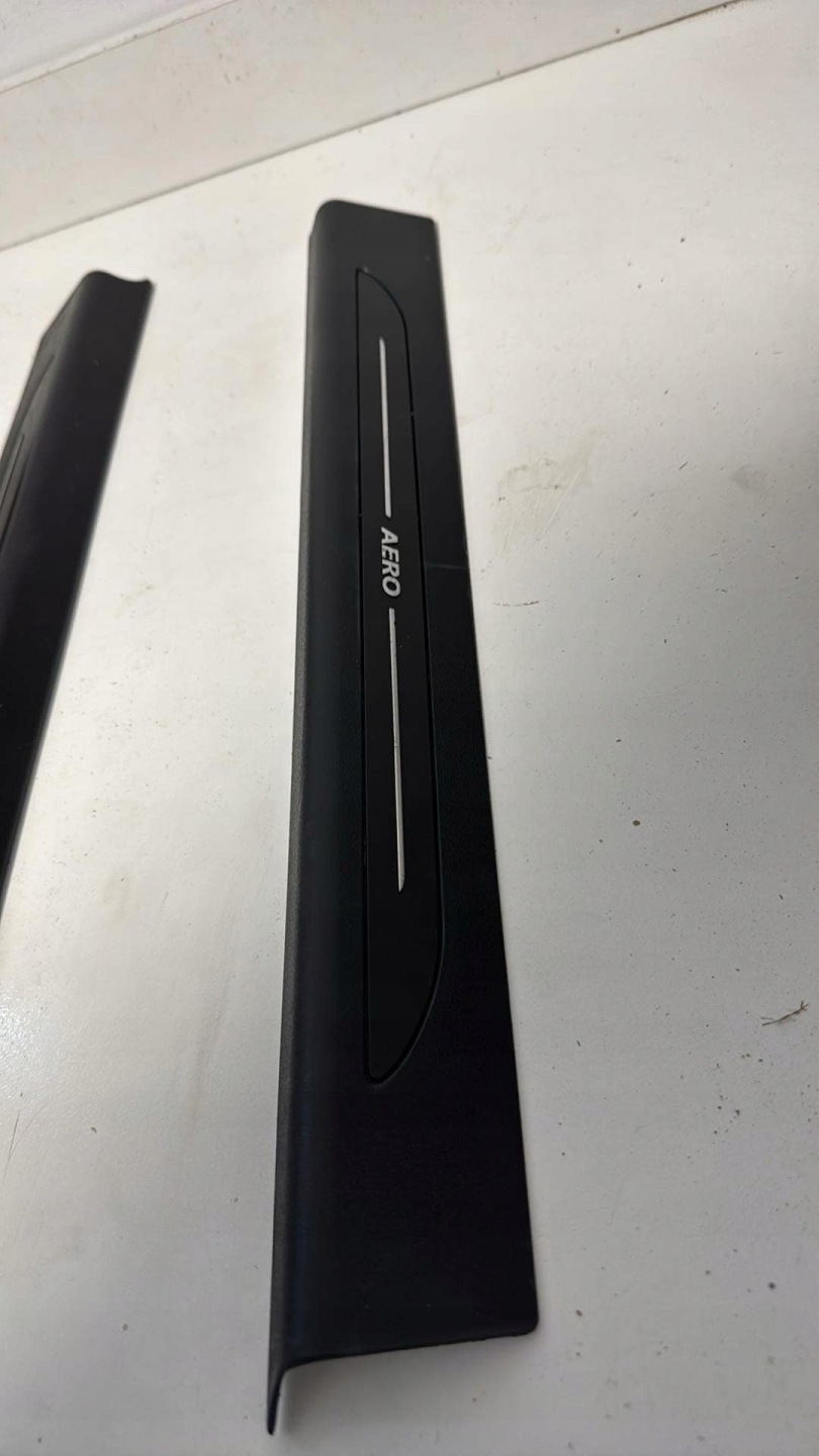SAAB 9-3 93 mouldings threshold left right front OE AERO 12803116 12803119